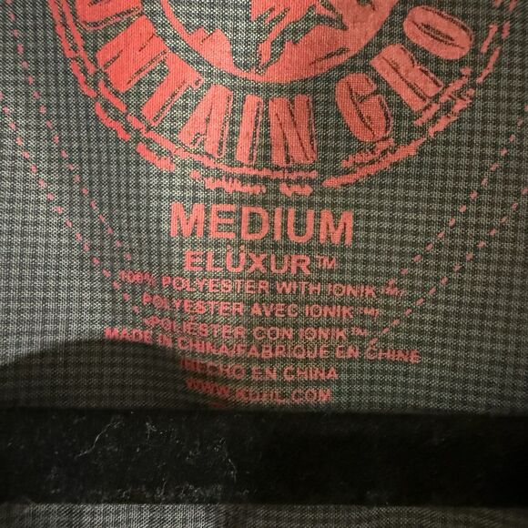 KUHL Eluxur Shirt Men's Medium Red Plaid Button Up Short Sleeve Lightweight - Picture 6 of 11